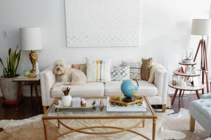 How to place throw pillows discount