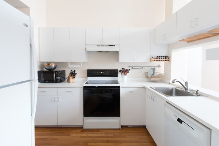 Cheap stove and top refrigerator