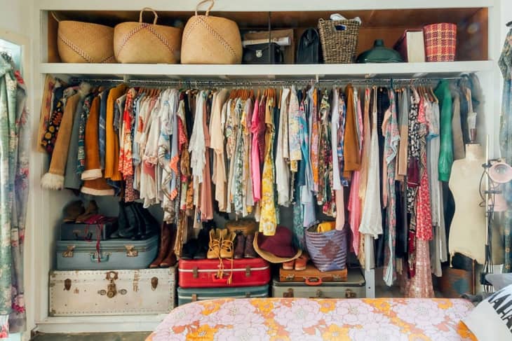 Sell used outlet cloth
