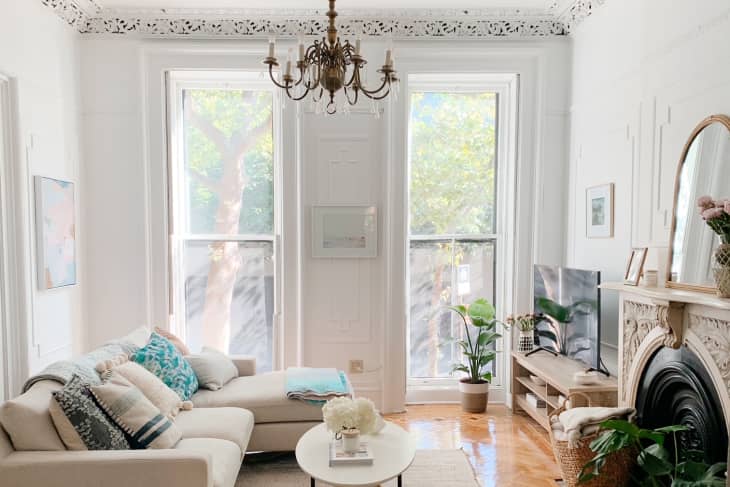 View of 34 Apartment Decorating Ideas to Make Your Rental Feel Like Home