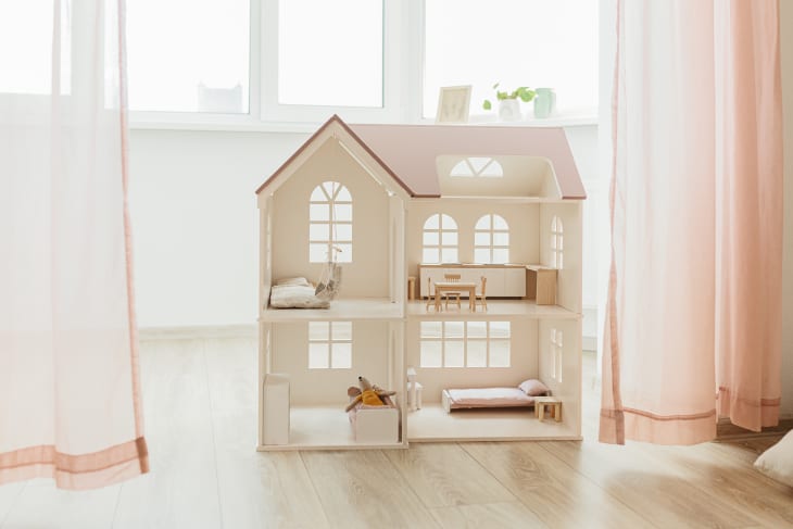 Apartment dollhouse online