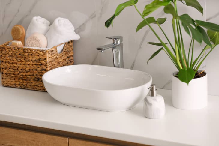 Small vessel best sale sink