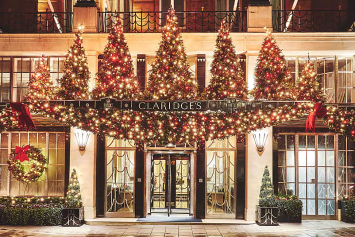These Christmas-Decorated Hotels Are Utterly Magical — Here's ...