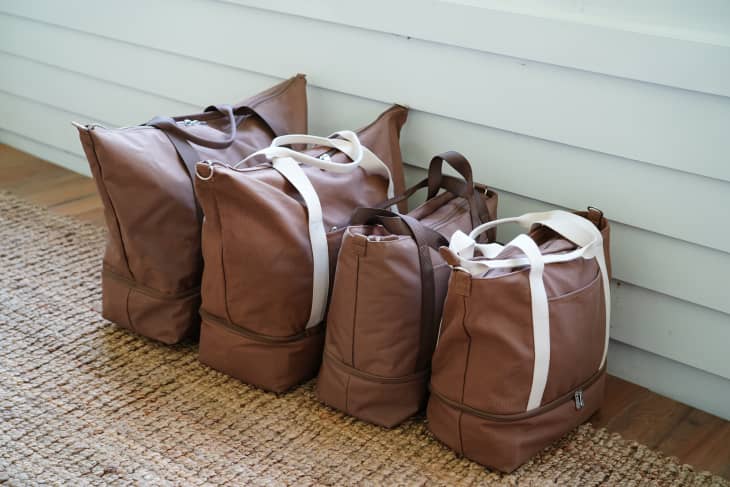 Lo & Sons Winter Sale 2023 — Travel Bags, Backpacks, Totes, Wallets, & More