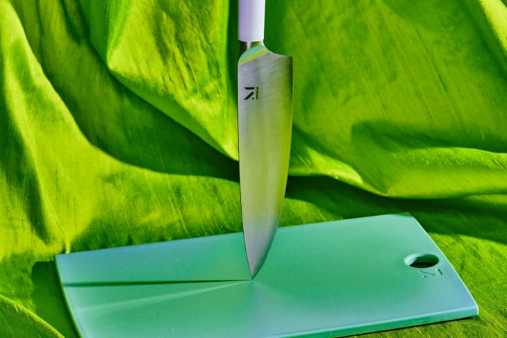 Snag Material's Editor-Loved Knives In an All New Color Right Now