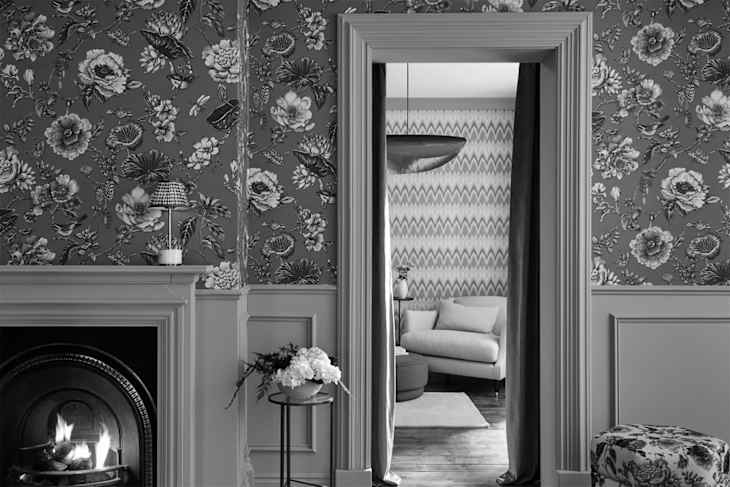 Black and white photo of living room
