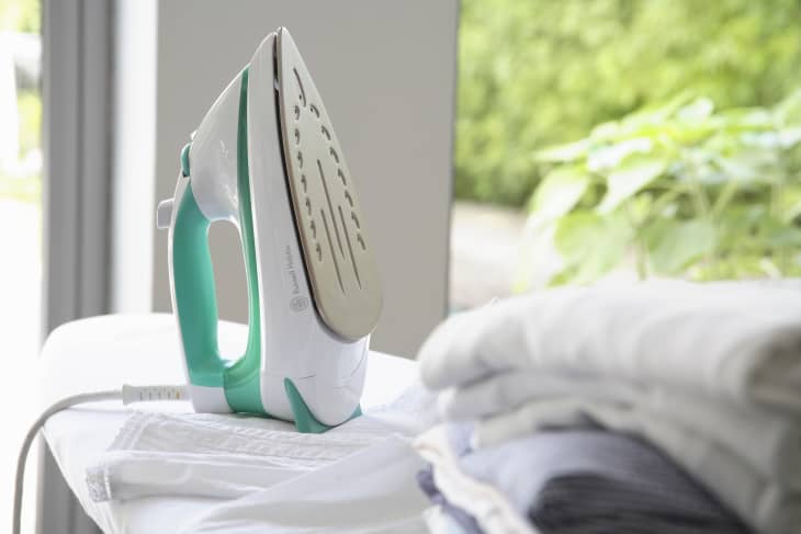 Evelots Magnetic Ironing Mat Review