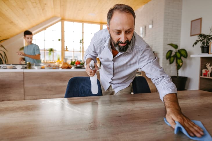 25 of the Most Brilliant Cleaning Tips We've Ever Gotten from Dads