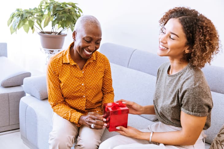 5 Foolproof Christmas Gift Ideas for Mom - The Centered Parent