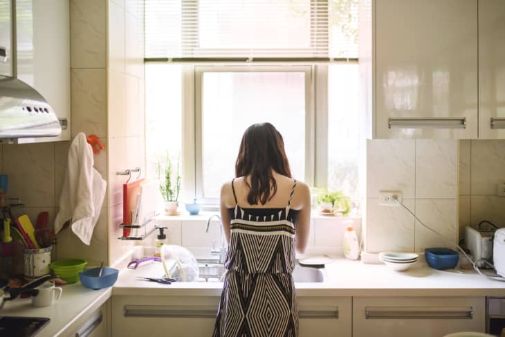 5 Reasons You Should Have a Scrub Daddy Sponge in Your Kitchen