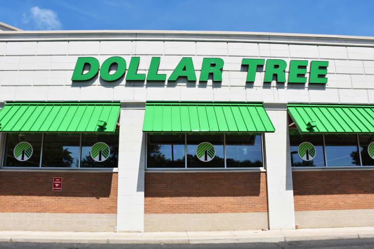 Dollar Tree Store Exterior, Manassas, Virginia, USA, July 27, 2022