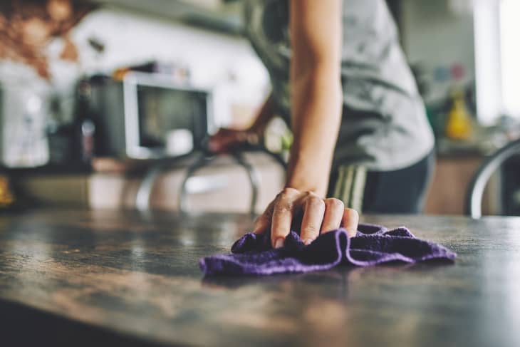 10 Mini Cleaning Tasks You Can Do in Under 3 Minutes | Apartment Therapy