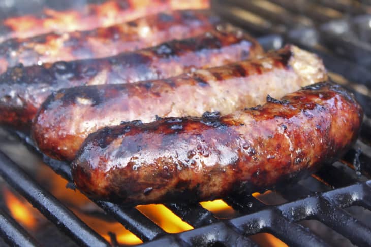 Grilling sausage on gas grill hot sale