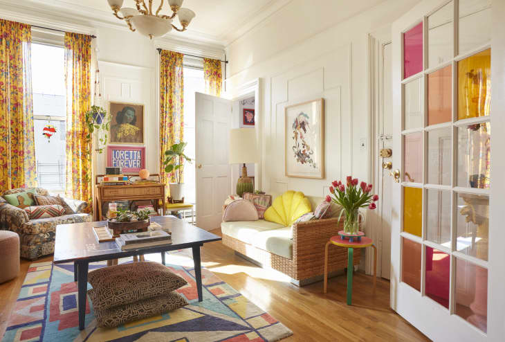 Living room in colorful Brooklyn apartment