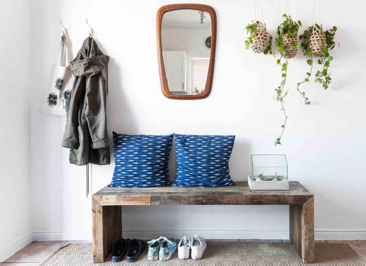 How to Squeeze an Entryway into a Small Space