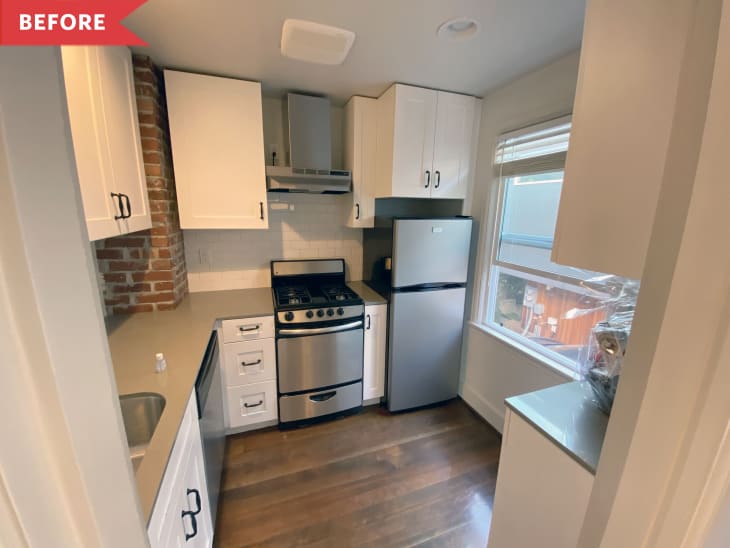 Before: Small and basic builder-grade kitchen