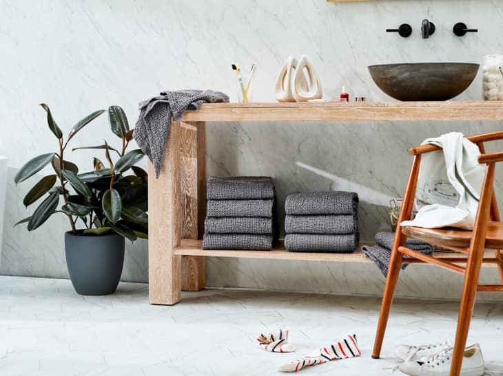 Snowe Honeycomb Towel Review Apartment Therapy