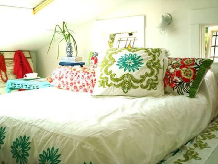Tips + Tricks How To Spot Clean Mattresses & Bedding Apartment Therapy