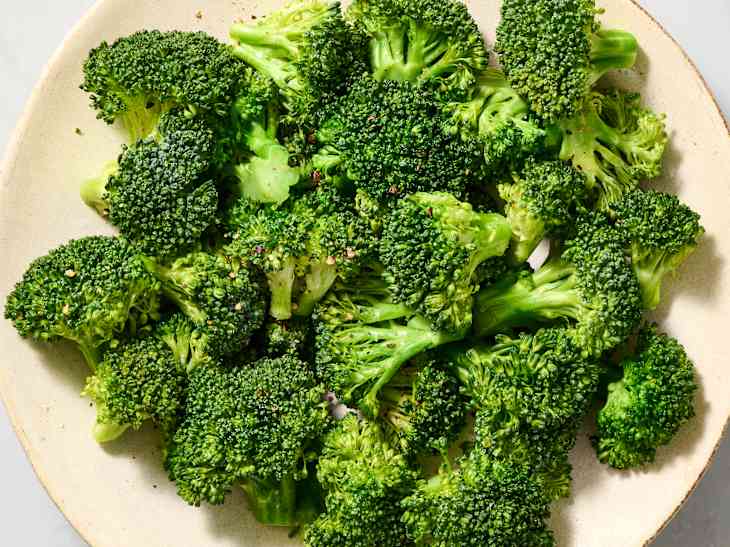 How to Steam Broccoli in the Microwave (In Just 4 Minutes) | The Kitchn