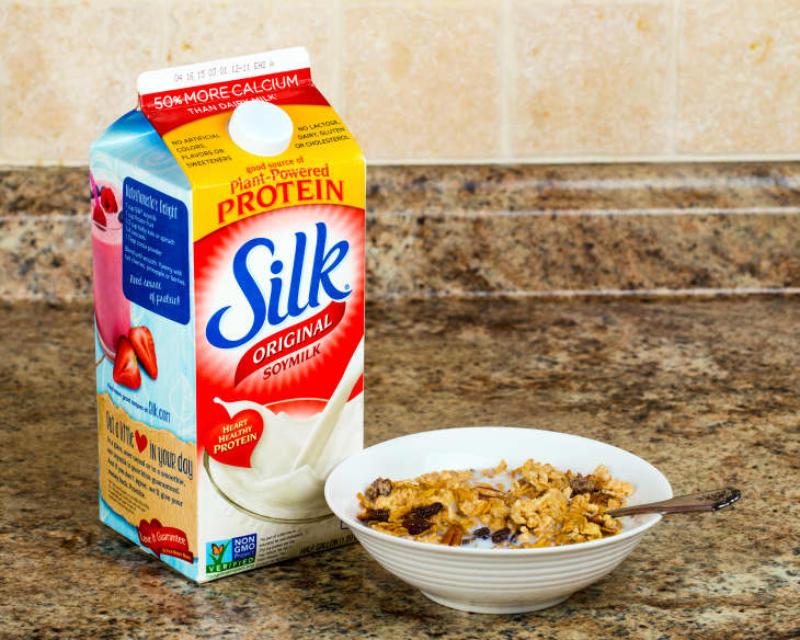 Soy Milk - What to Know Phytoestrogens Protein Vegan | The Kitchn