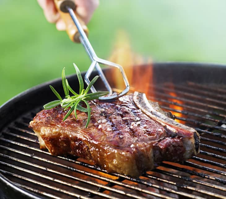 6 Simple Steps to a Perfectly Grilled Steak The Kitchn