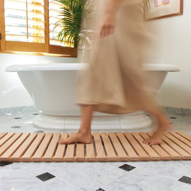 I Tried Avocado's Wooden Bath Mat and I Won't Be Going Back