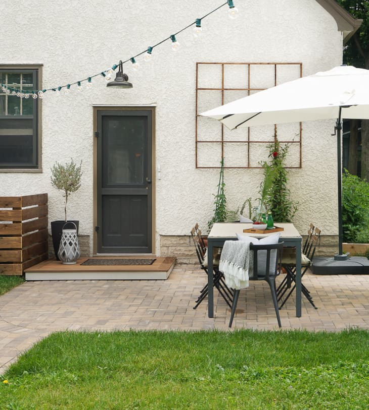 DIY Tips The Best Way to Lay a Brick Paver Patio Apartment Therapy
