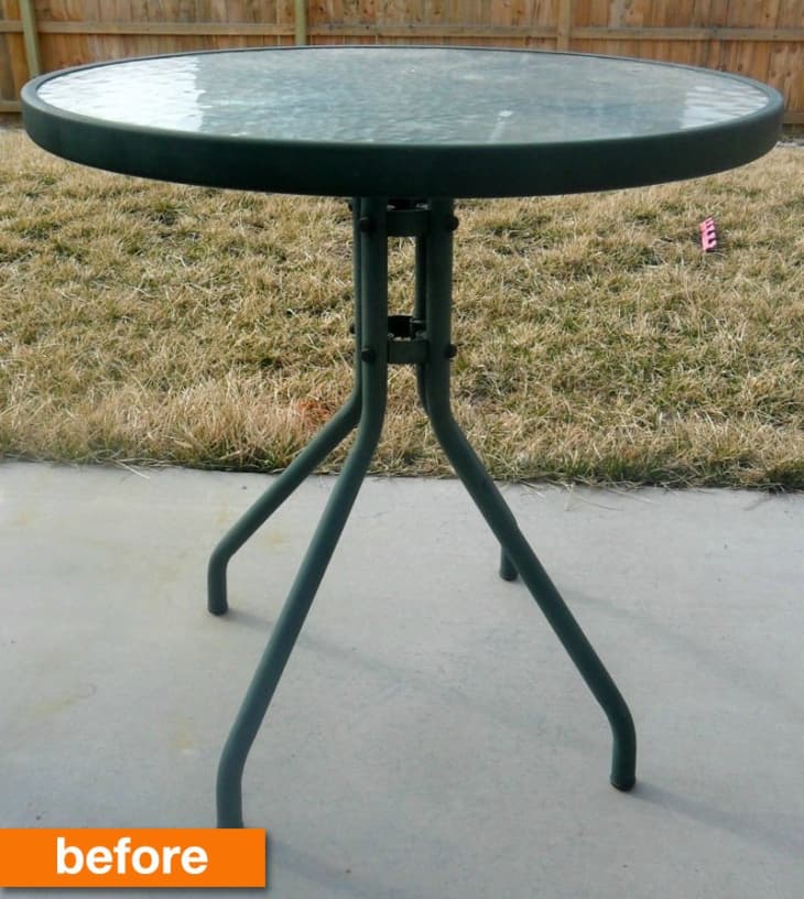 Glass sales patio table
