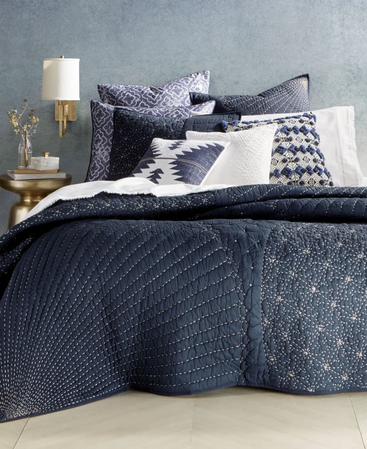 Macy bedding hot sale