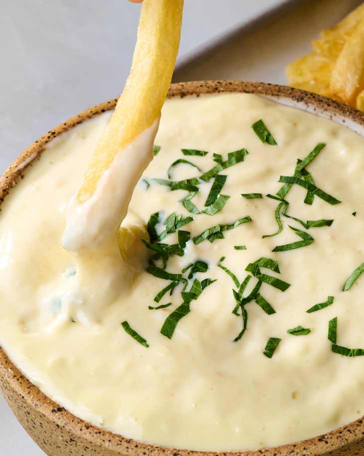 garlic aioli in a bowl