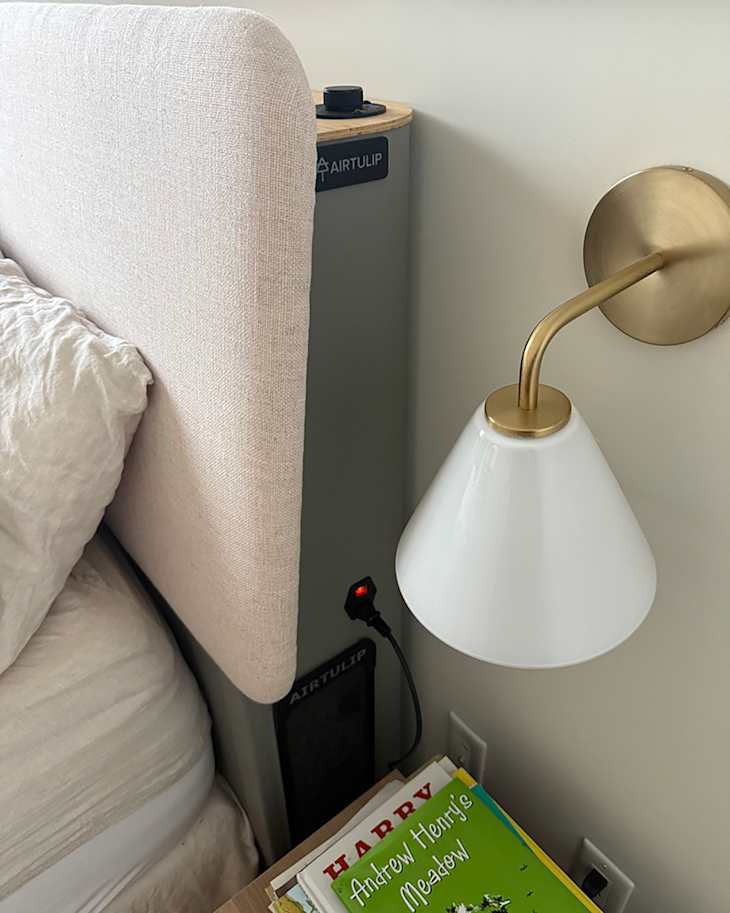 AirTulip Air Purifying Headboard