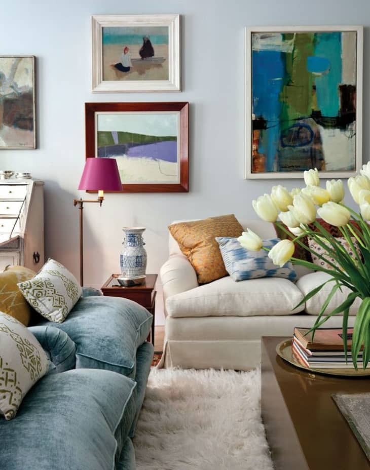 Design 101: How To Style Pillows On A Sofa Like A Pro (Plus Some