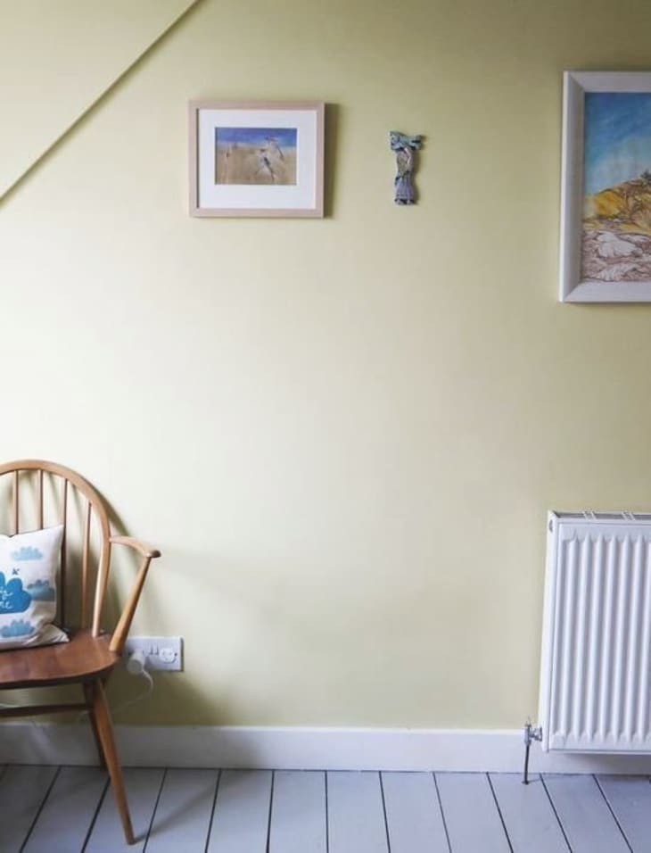 Light yellow shop wall paint