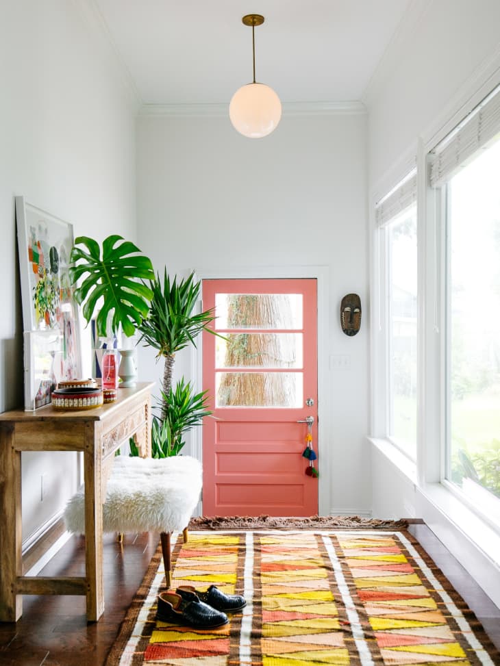 Stylish Entryway Rug Ideas - Home & Texture