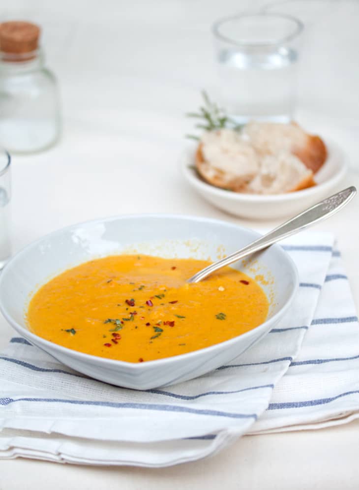 Curried Coconut Carrot Soup 