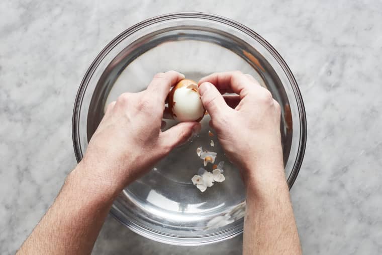 We Tried 5 Tricks for Peeling Eggs and Found a Clear Winner (No Matter