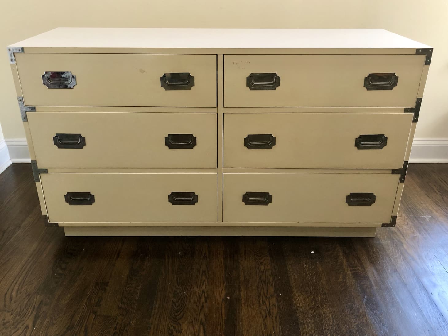 These 7 Dressers Are Under 400 on Bazaar Apartment Therapy