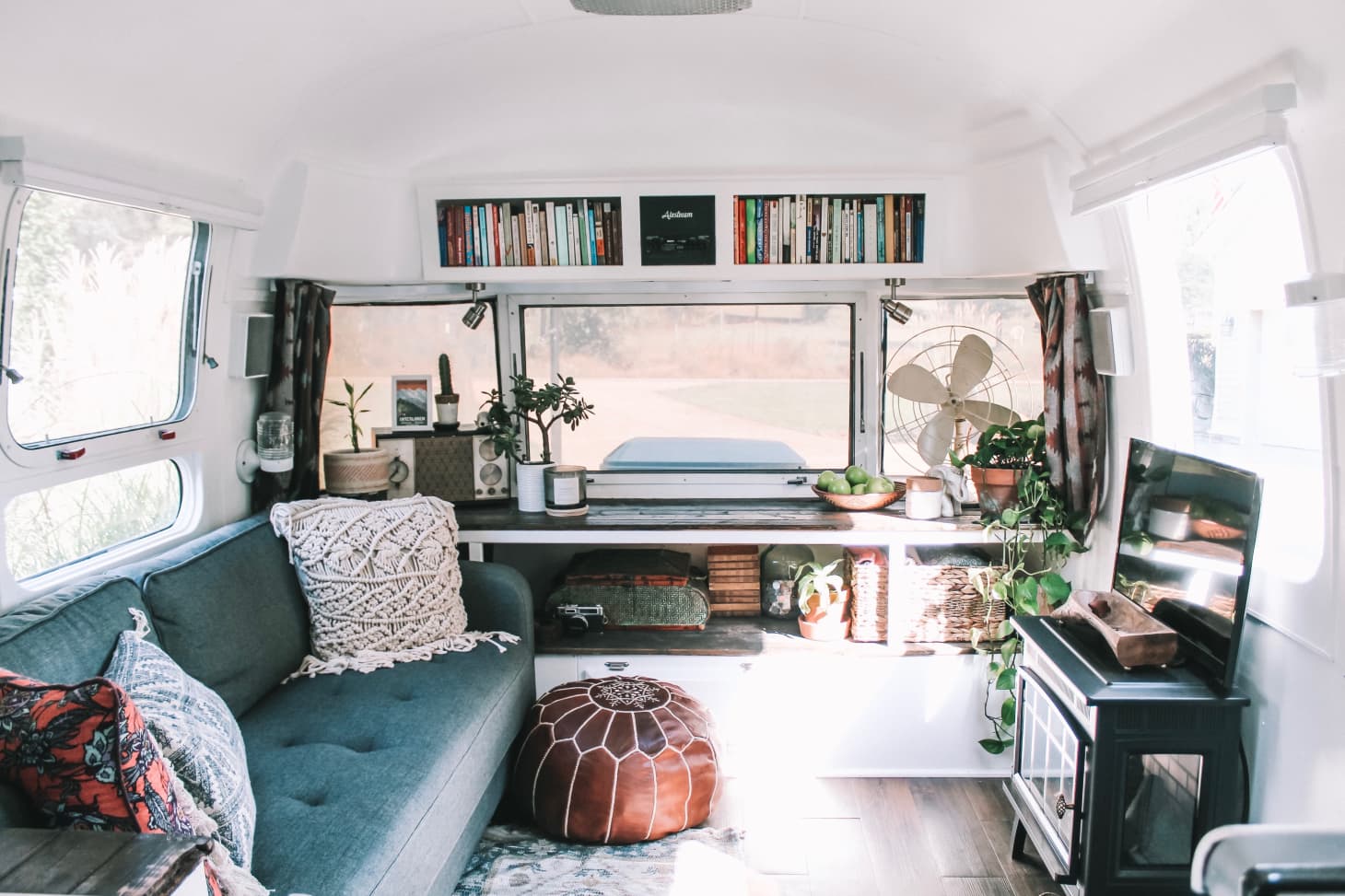 travel living van