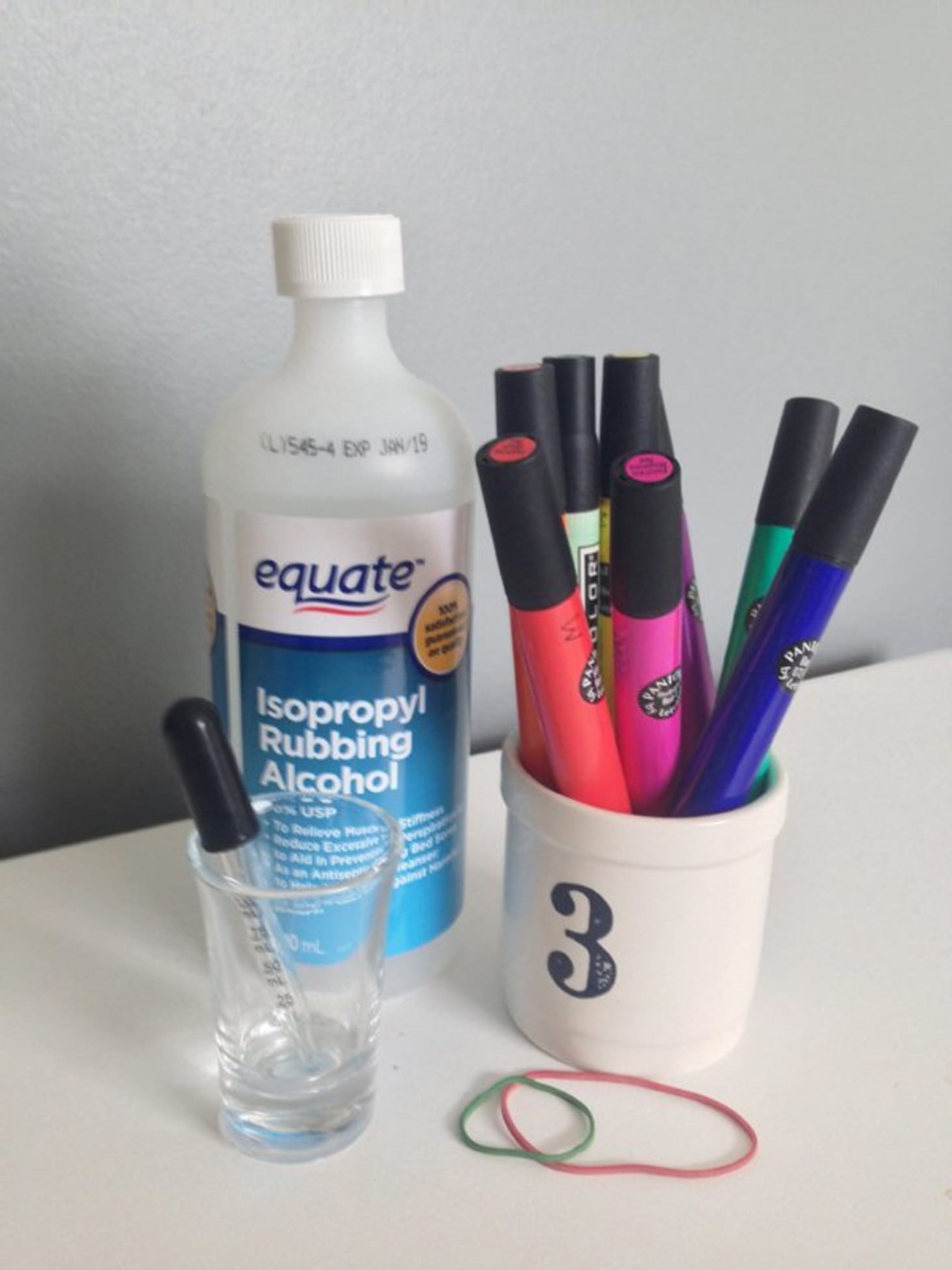 DIY Project Idea How To Tie Dye Napkins with Permanent Markers