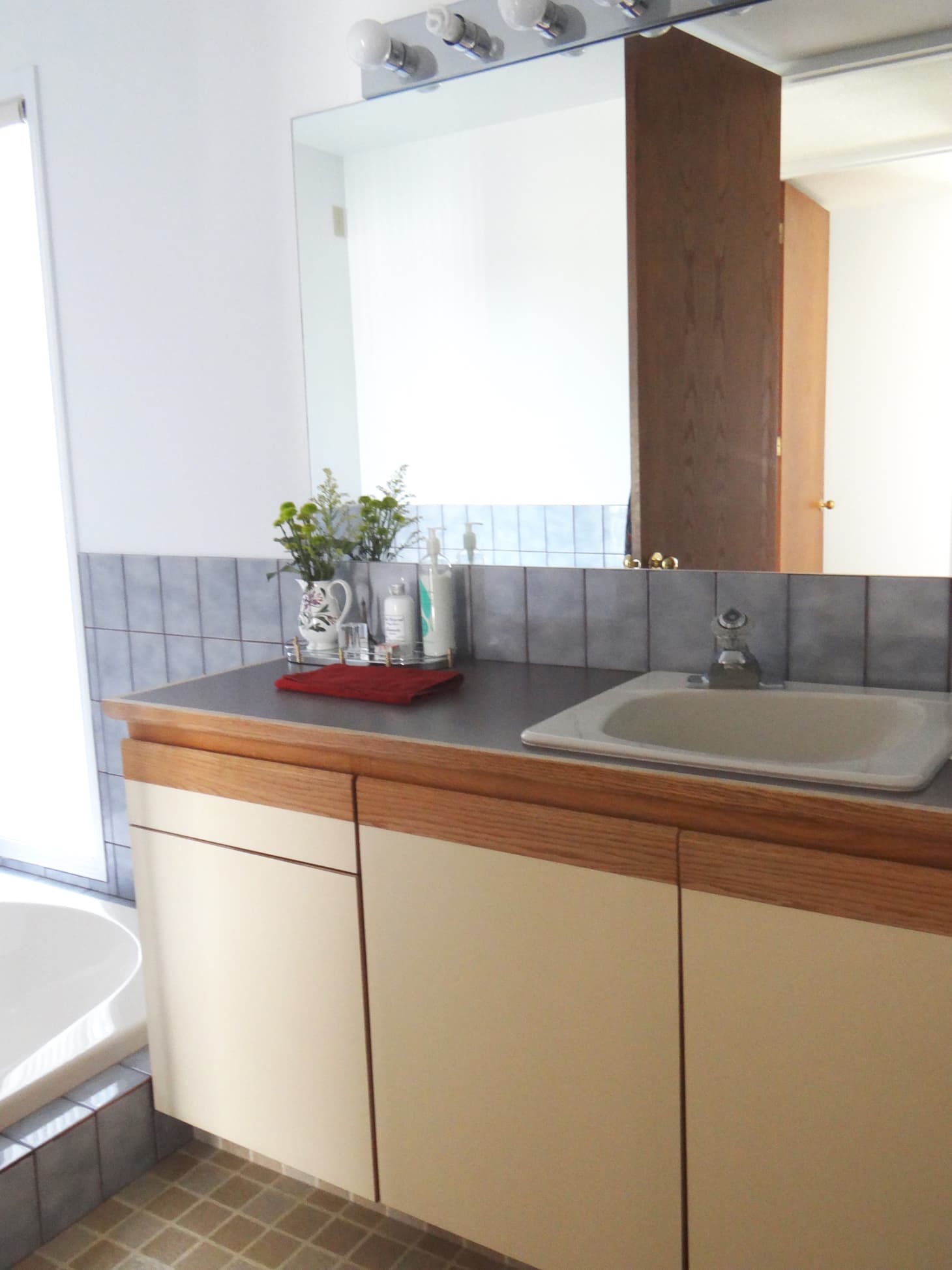 Before & After: An '80s Bathroom Remodel | Apartment Therapy