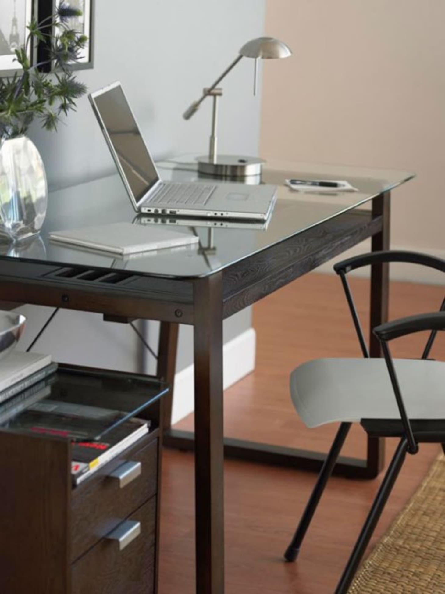 Dania Furniture Opens New Algonquin Store Apartment Therapy