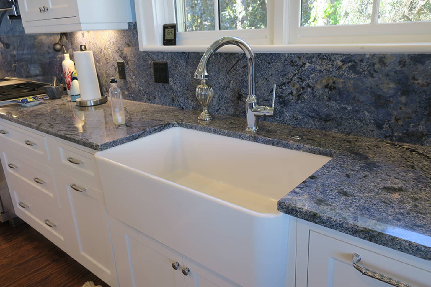 Considering Blue Bahia Granite Let These Interiors Sway You