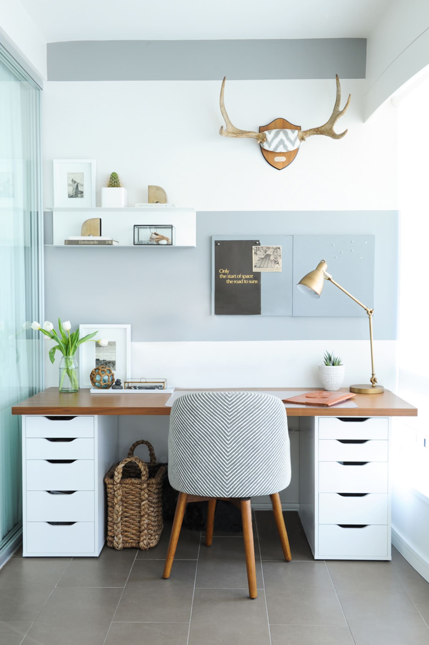 Easy Diy Desk Ideas How To Make A Desk Apartment Therapy