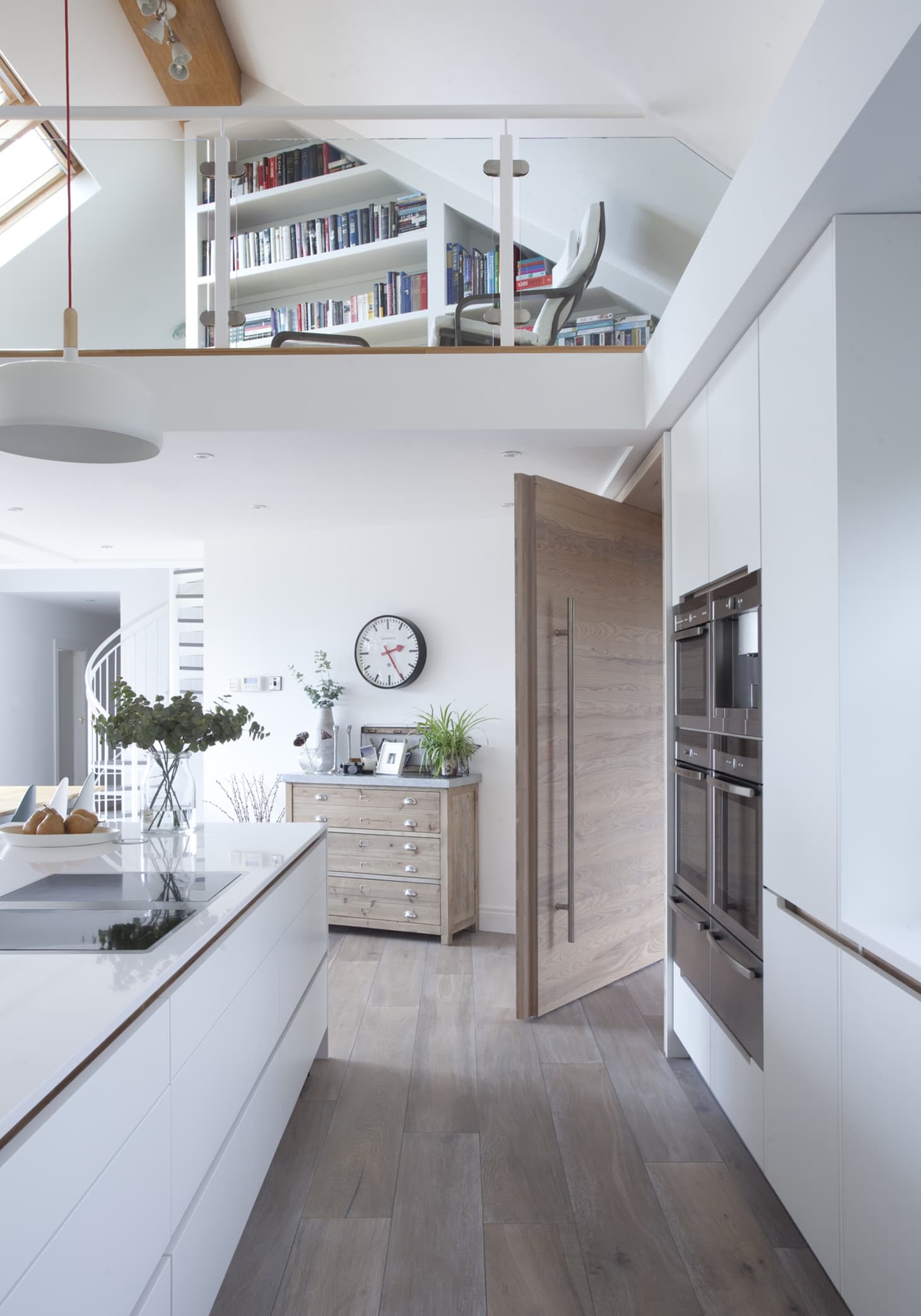 A Modern UK Kitchen Redo With Major "Wow Factor ...