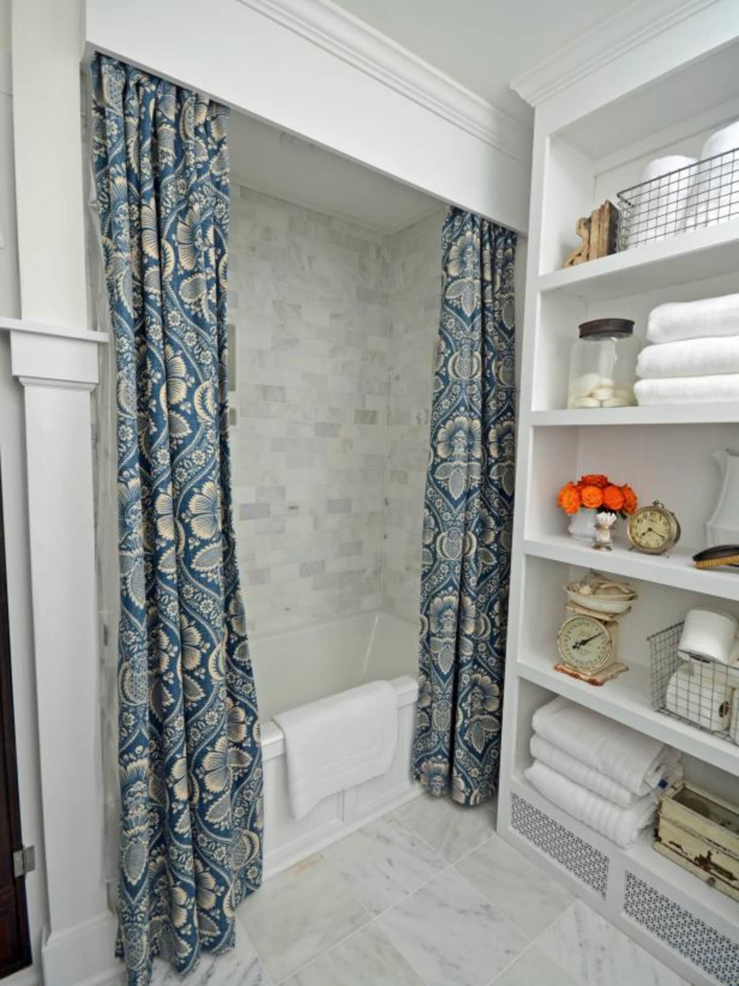 Shower Curtain Design Ideas: Valances, Cornices & Pelmets in the Bath ...