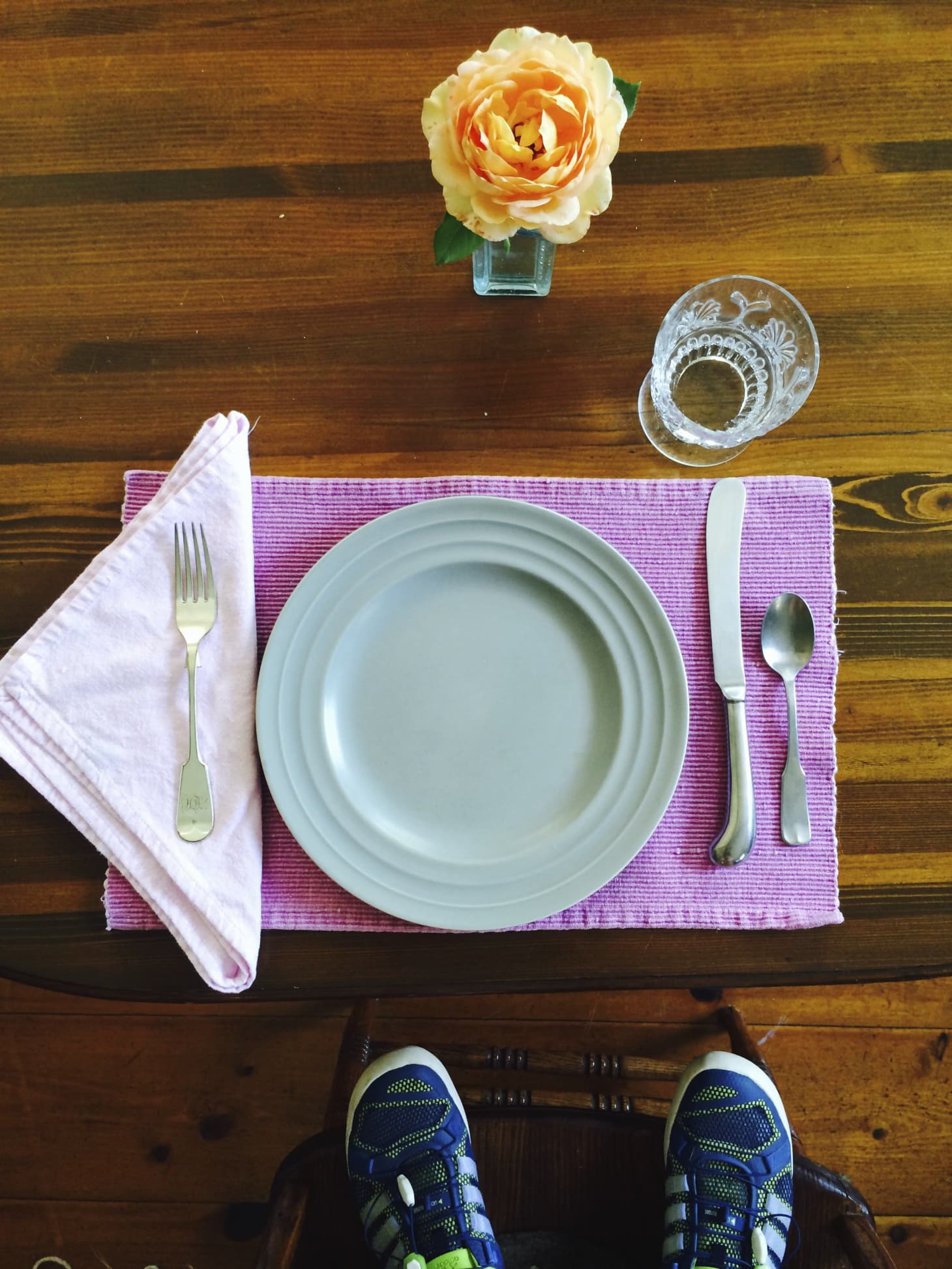 How To Set The Table Properly | Apartment Therapy