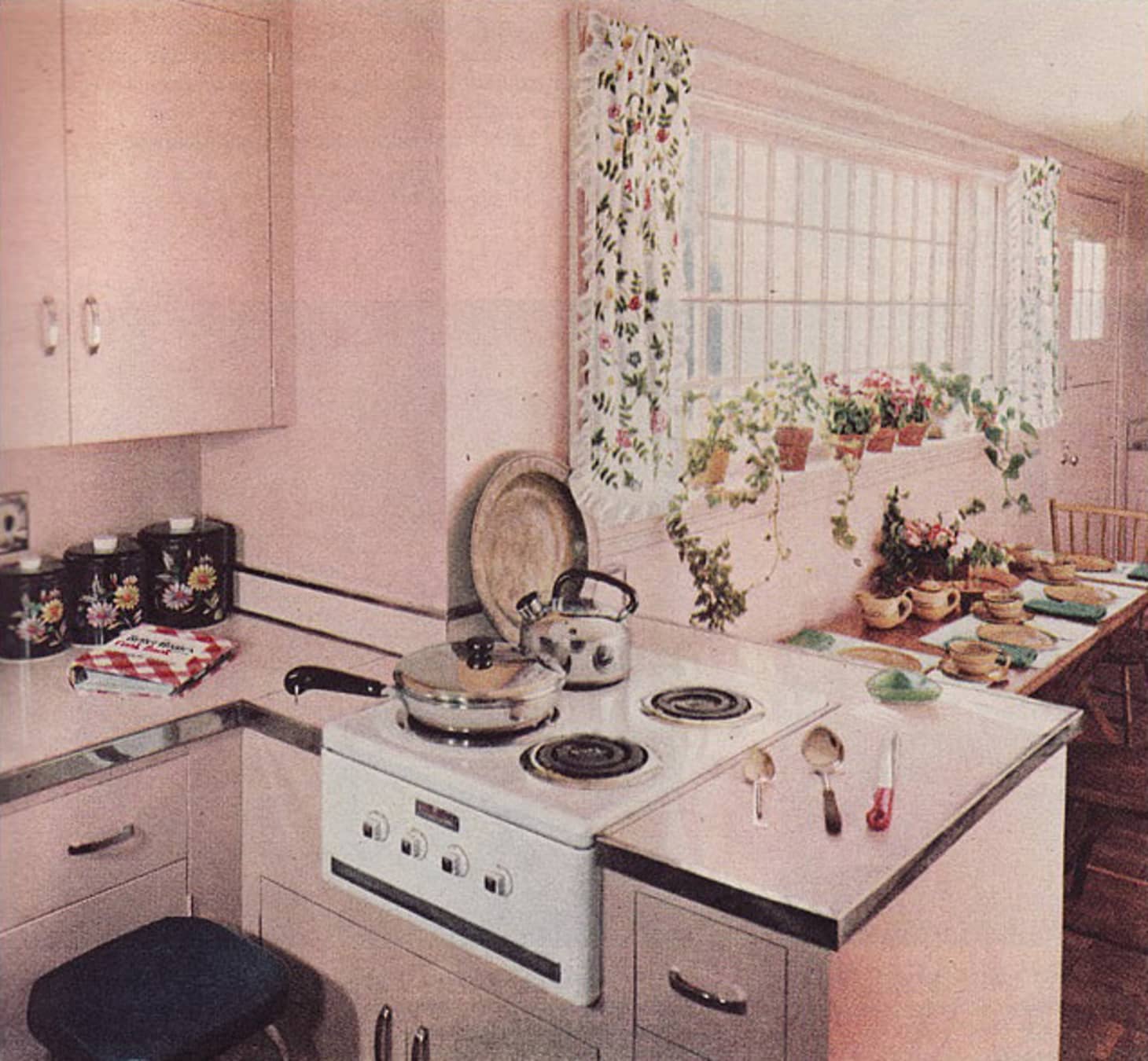 Brief History Of The Kitchen From The 1950s To 1960s Apartment