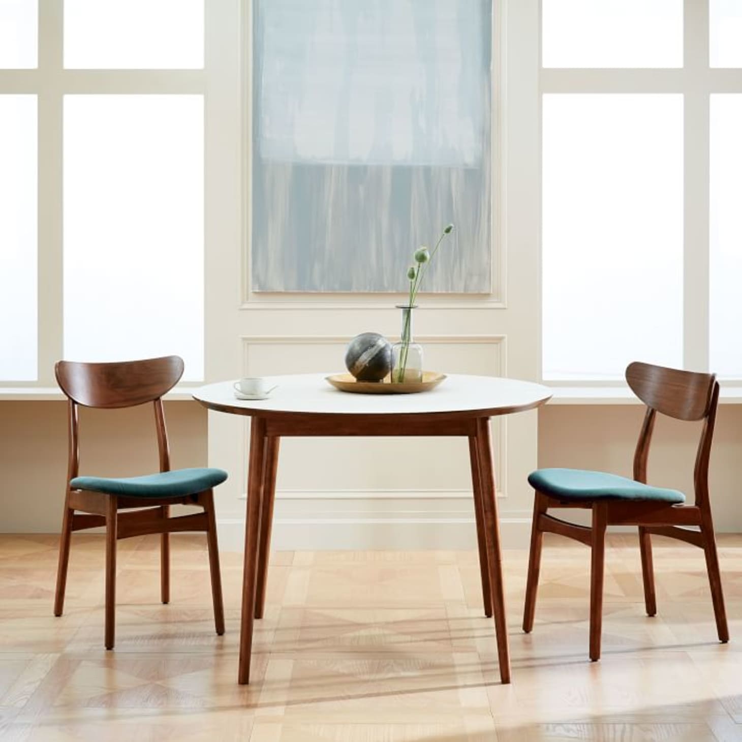 The Best Expandable Dining Room Tables for Small Spaces