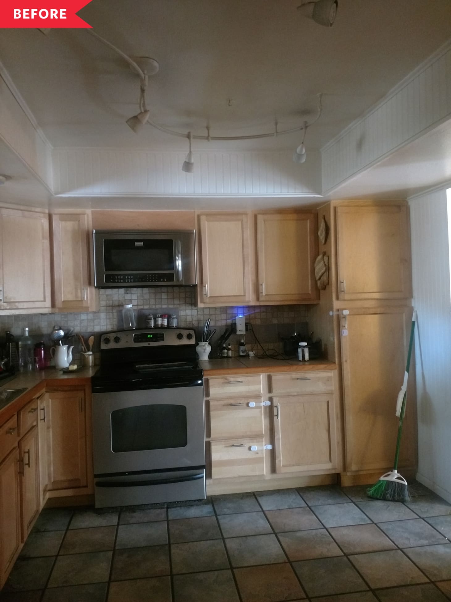 Dated Kitchen Redo Diy Kitchen Makeover With Painted