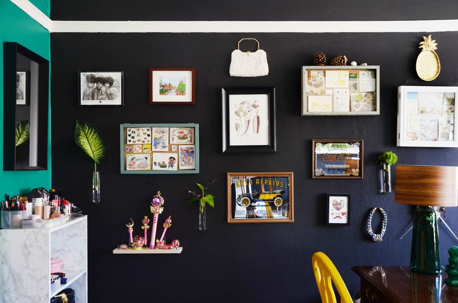 11 Gallery Wall Displaying Ideas from House Tours Apartment Therapy